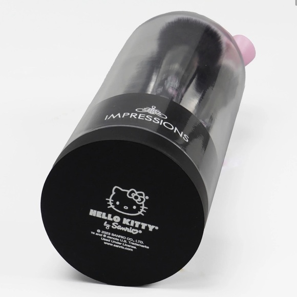 BNIB hello Kitty makeup set 💄 - Picture 3 of 8